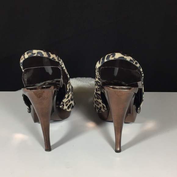 MARCIANO , Size 8 M , 9 , Leopard Color, Sandal . - Picture 3 of 8